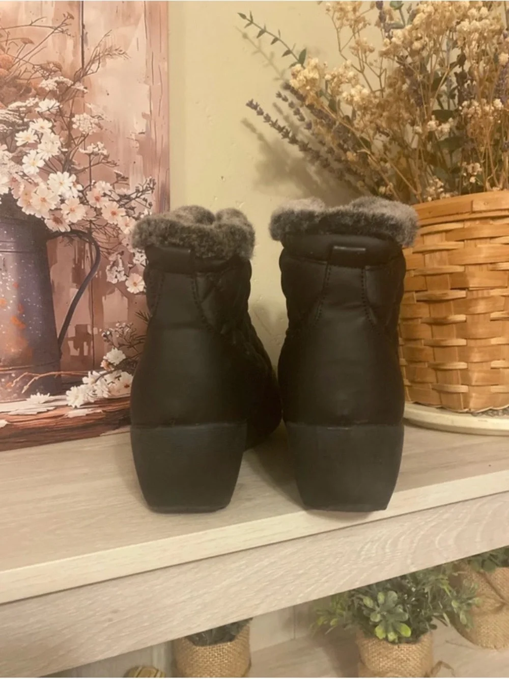 Quilted Faux-Fur Ankle Boots - Black